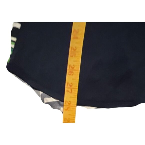 Classiques Entier Sleeveless Silk Blend Collared Top With Abstract Print - Picture 6 of 7